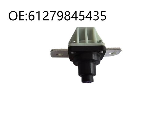 バッテリー切断 ファイューズ 過負荷保護 トリップ OE 61279845435