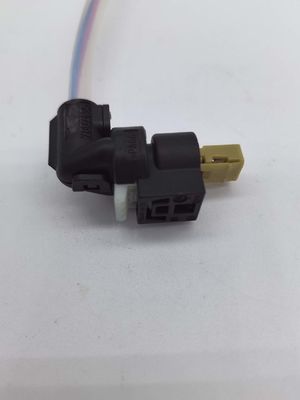 オーダーメイド オイルポンプワイヤリング ハーネス 産業用ワイヤリング ハーネス 黒 2ピン OE:2741508602