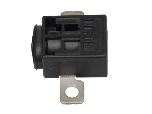 063ADAPTS アウディA4LB9A6Q5 トゥーアレグ バッテリー保護 バッテリーオーバーロード保護 切断スイッチ