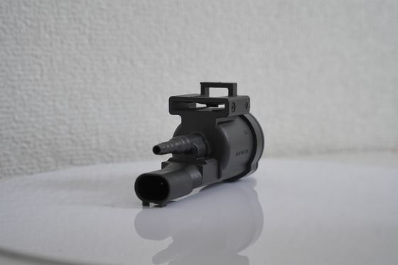 変換バルブ EGR バルブ制御ソレノイド OE#0025407097 メルセデス・ベンツ用